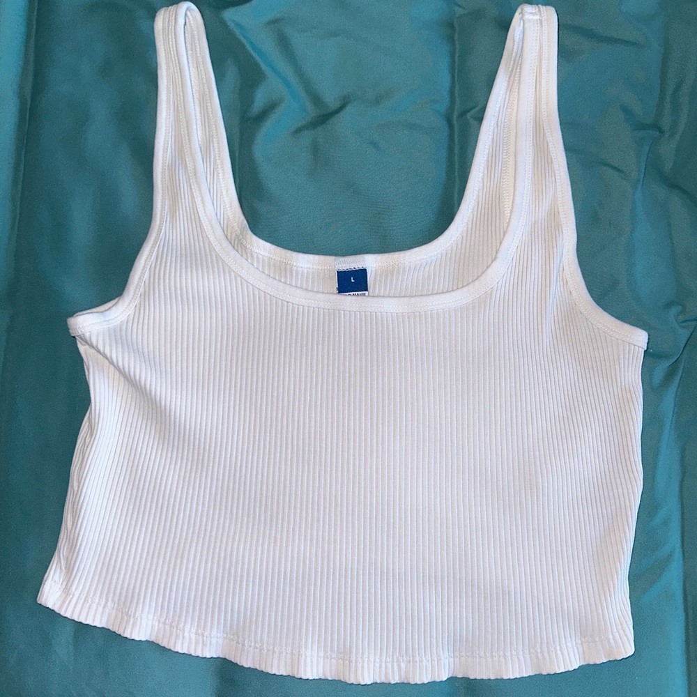 Old Navy ribbed cropped tank